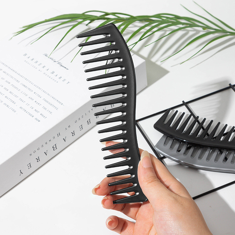 مشط واسع الأسنان بتصميم أسنان  - مراجعة Detangling Wide Comb وسعره
